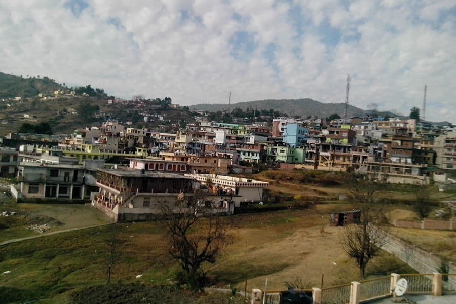 How to reach Champawat