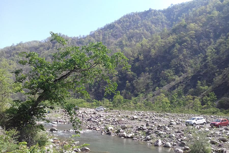 How to reach Shivpuri